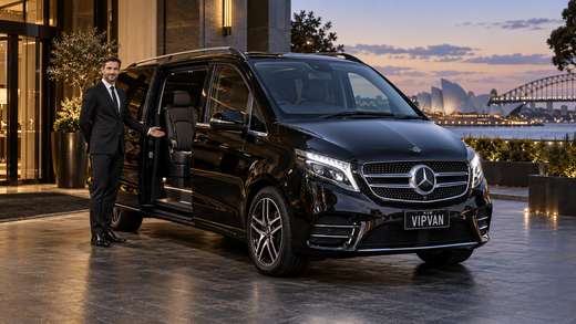 Mercedes-Benz V-Class — Luxury people mover